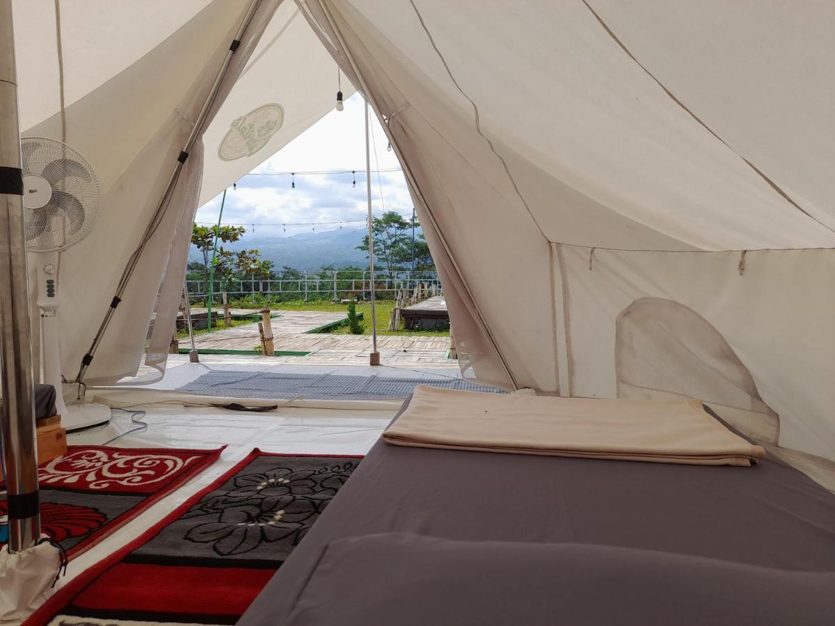 Ciawitali Glamping Hotel Cibitung Dua Exterior photo