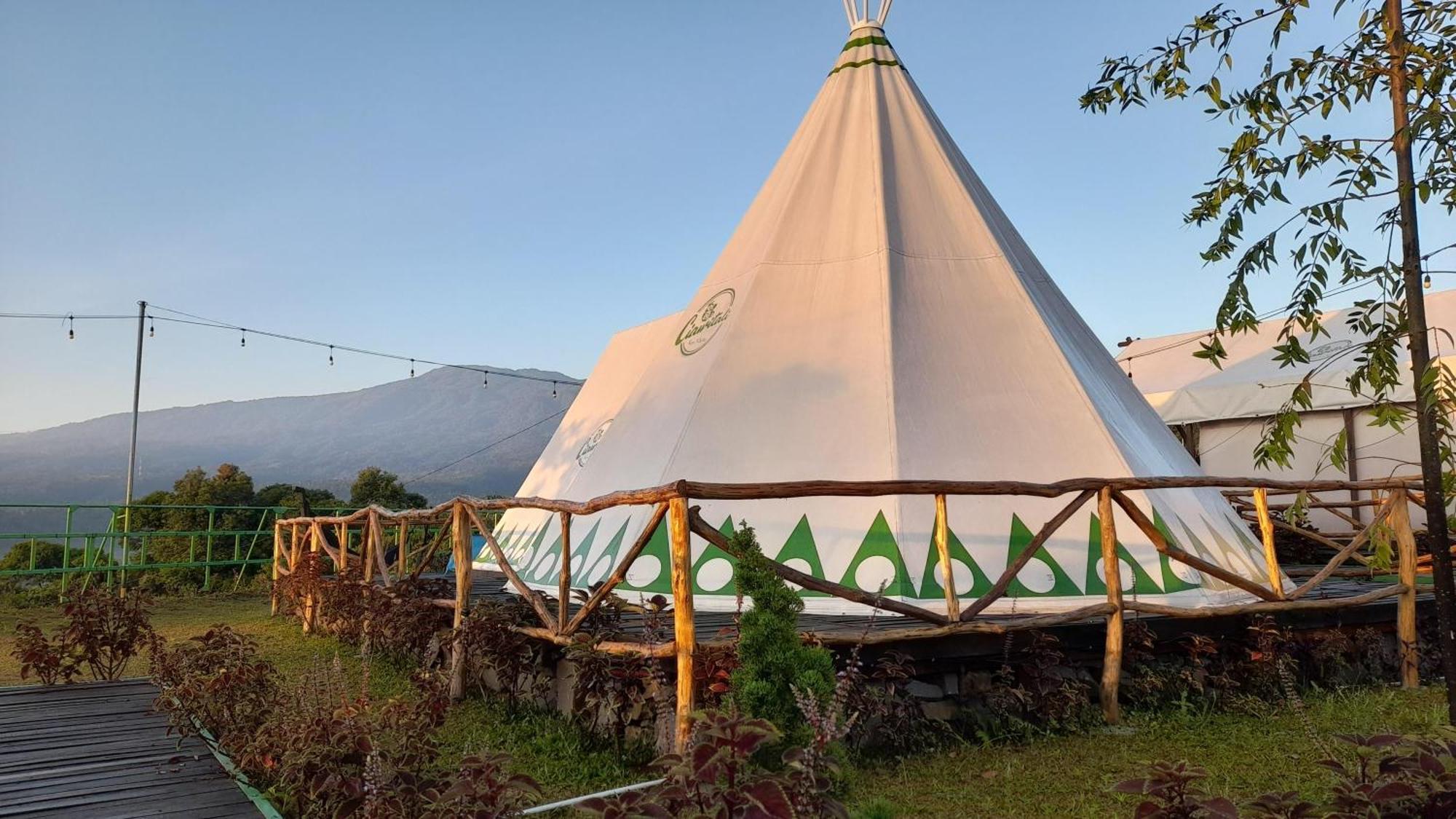 Ciawitali Glamping Hotel Cibitung Dua Exterior photo